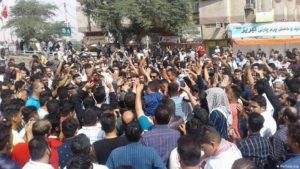 Kesulitan Ekonomi dan Energi Mulai Picu Gelombang Demonstrasi di Iran